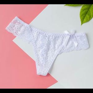 Sexy White Lace Thong Size Large!